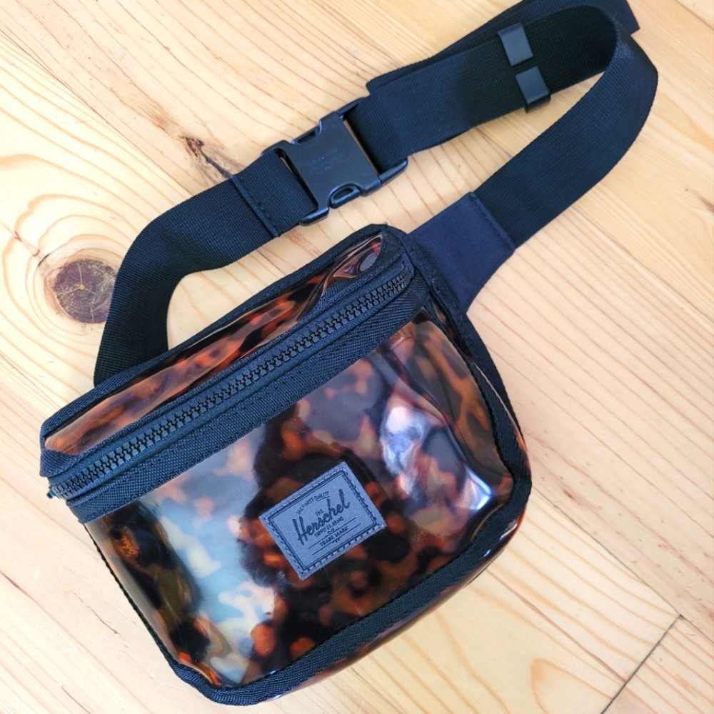 Herschel Supply Fifteen Hip Pack-Tortoise/Clear